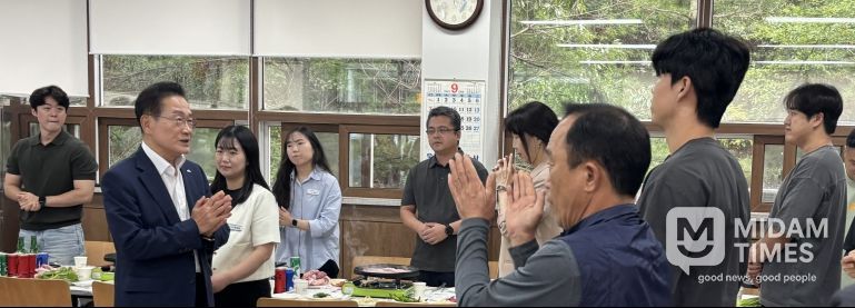 영천시, 추석 명절 맞아 환경공무관 노고 격려