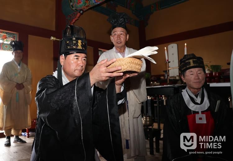 상주향교·함창향교, 추계 석전대제 봉행