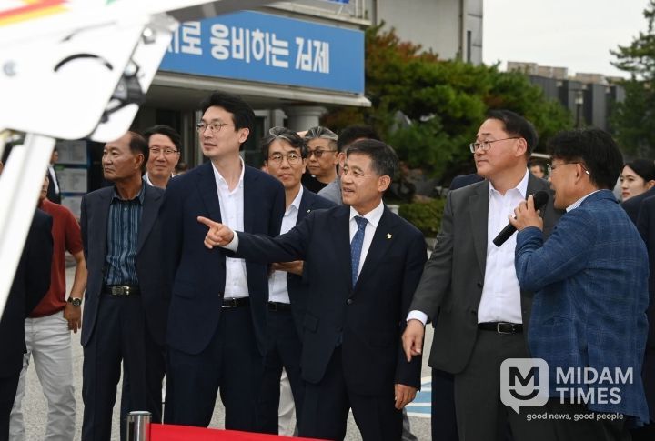 건설로봇 산업 클러스터화