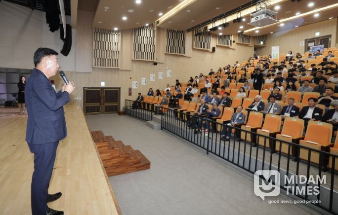 시민과 함께 AI 역량 강화” 청주시, AX 인사이트 포럼