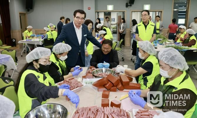 추석 맞이 명절음식 나눔 행사 사진