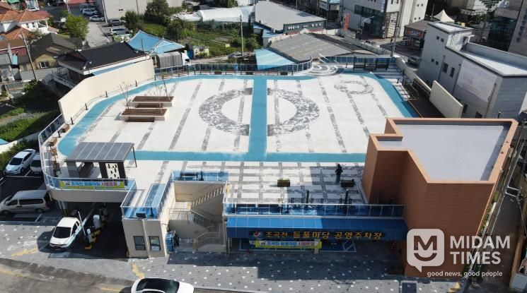 정읍시, 추석 연휴 도시재생 공영주차장 무료개방으로 시민 편의 제공(조곡천 들풀마당 공영주차장)