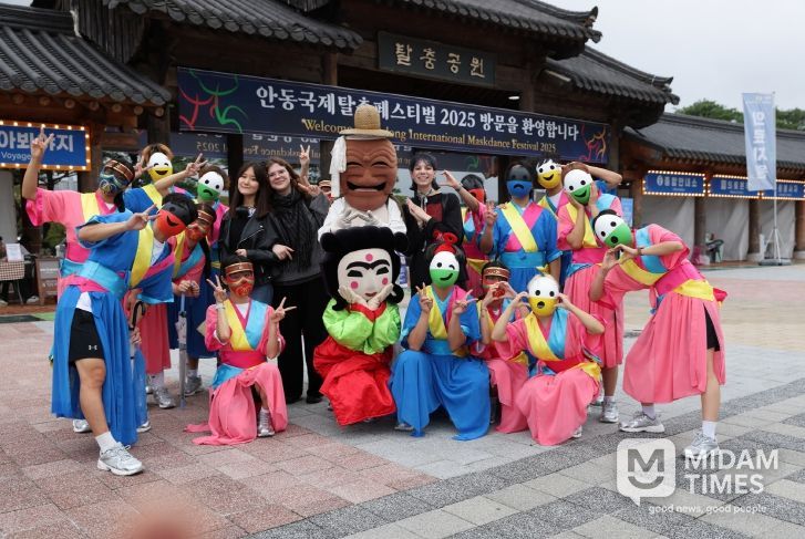 탈놀이단 ‘천태만상’, 시민과 함께 축제의 심장이 되다