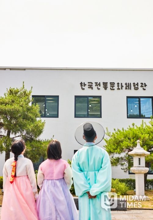 ‘지역문화예술, 한복을 입다’ 진행