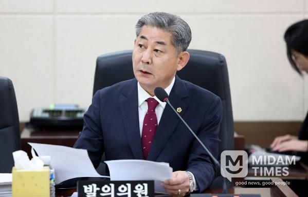 정해권 의장 발의 모습 사진