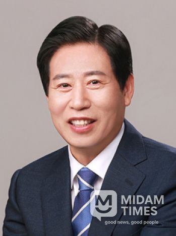 남관우 의장