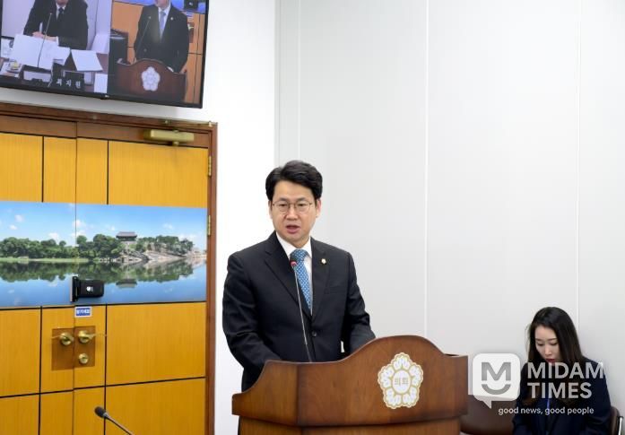 윤성관 진주시의원, 아동·청소년 정신건강 지원조례 발의…사각지대 해소 나서