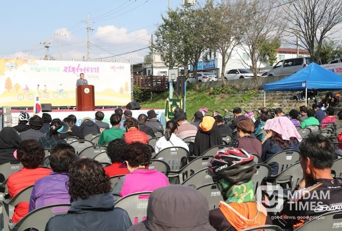 자전거타기 행사 사진