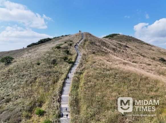 가을 정취 물든 황매산,‘제4회 황매산억새축제’ 성황리 종료
