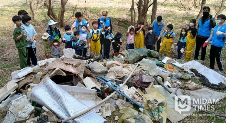 금반초_엄천강 주변 환경정화활동