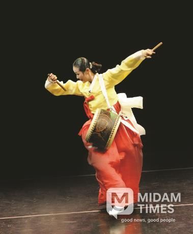 산청군, 기산국악당 ‘예혼지무’ 공연 마련