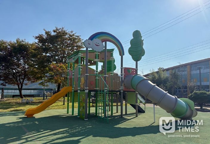 1. 길곡면 어린이놀이시설 전경