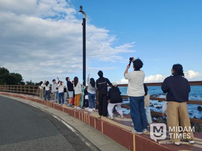 울산기후위기대응센터는 25일 간절곶 일대에서 '철새 관찰' 특별 프로그램을 열었다.j