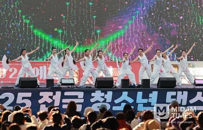 ‘YC 댄스 크루 2.0’, 2025 예천활축제&농산물축제 식전공연 참여