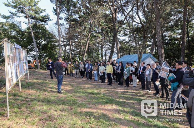 고성 송학동 고분군 14호분 2차 정밀발굴조사 군민공개