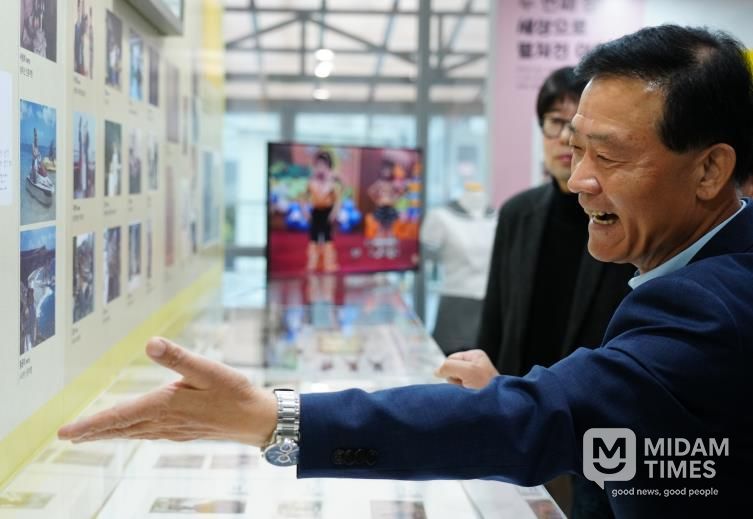 제5회 성북 마을기록 전시 ‘가족, 내마음속 책갈피’16일까지 선보여