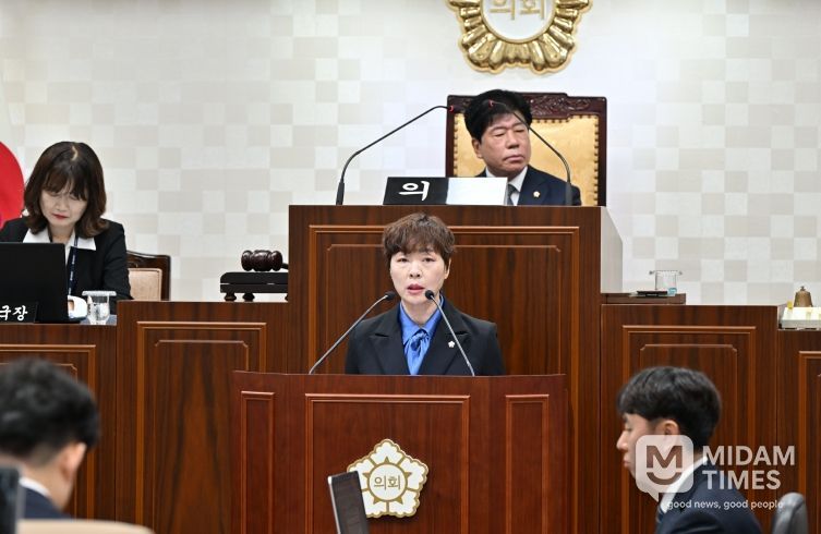 제290회 정례회 제1차 본회의에서 김미희 의원 5분 자유발언 모습