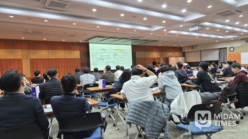 2025 CAREIS 신제품 발표 & 유저 미팅