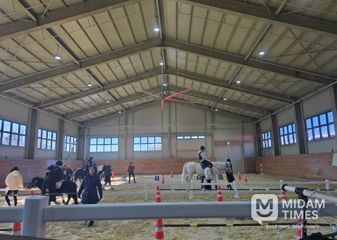 2025년 겨울 재활승마 가족 캠프