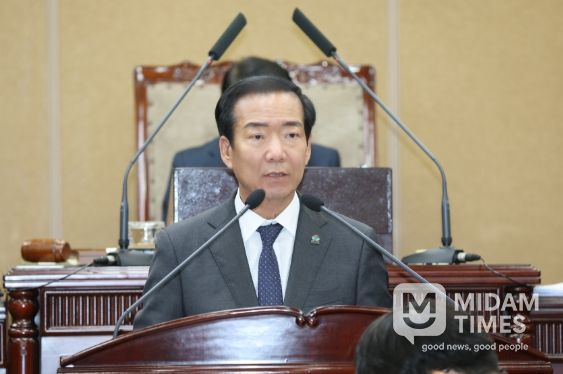 구인모 거창군수, 군의회 시정연설로 2026년 군정 방향 밝혀