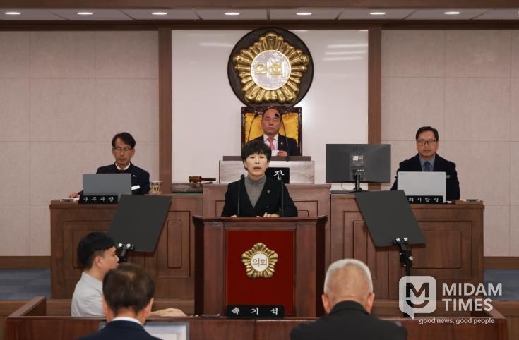 제295회 합천군의회 제2차 정례회 제3차 본회의 개회