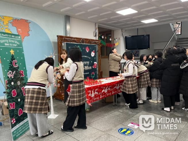 Wee센터 연말 찾아가는 위기 예방 프로그램 운영