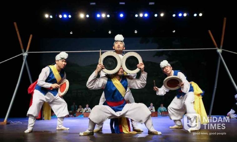 왔구나, 연희야! 공연