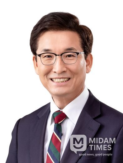 윤건영 충청북도교육감