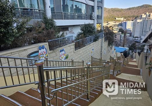 서구 서대신4동 새뜰마을사업 '마을안길 범죄예방 환경디자인' 조성 준공