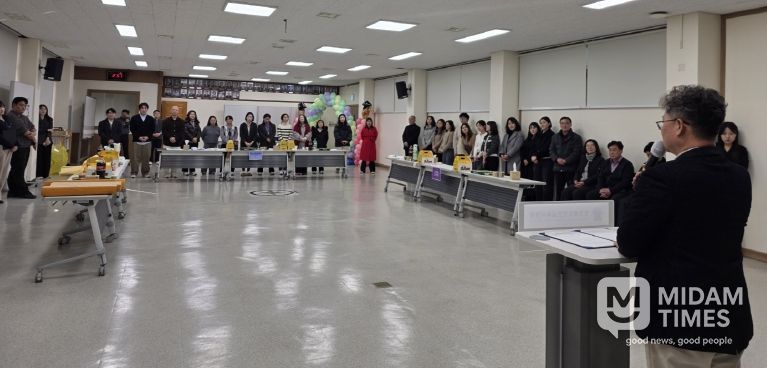 보은교육가족, 종무식과 함께 직원 화합 행사 가져