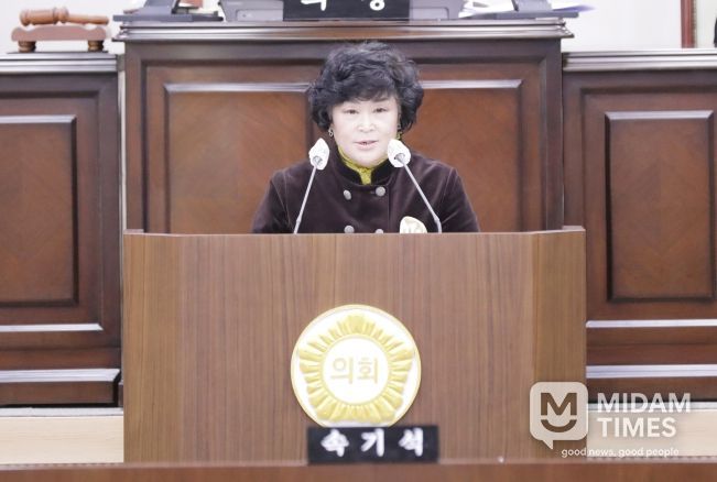 오민자 의령군의회 의원(의령군 나선거구)