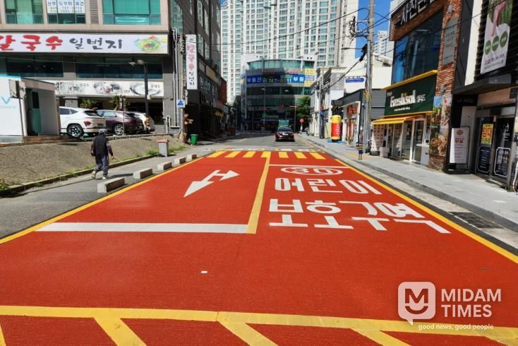 해운대구 “등하굣길이 안전해졌어요”- 방호울타리