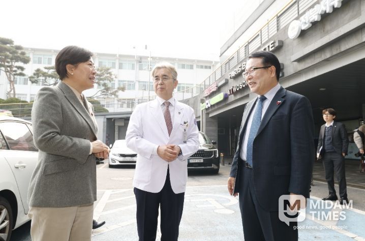 정 시장, 1분기 공모 앞두고 송미령 장관에 '치킨벨트 모델도시' 당위성 피력