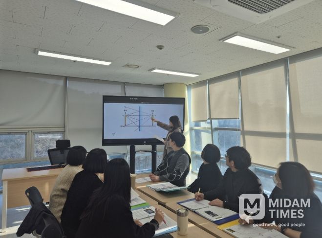 울산과학관, ‘과학 해설 배움공동체’로 맞춤형 해설 전문성 높인다