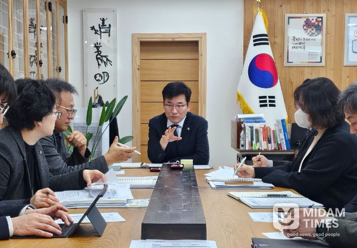 목표를 이루지 못한 고3 학생에게 위로와 희망전달