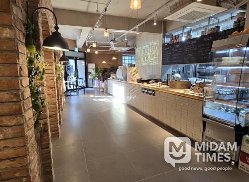 중구 “학성가구거리 새바람”…학성가구거리 활력센터 개관