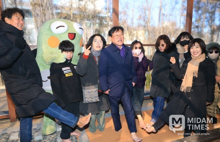 수성생활체육공원 사계절 맨발산책로 개장식 행사