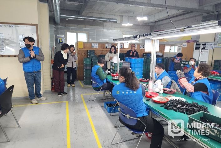 창원특례시 차량등록사업소, 설 명절 맞이 복지시설 위문 방문