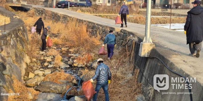 남해읍 신기마을 청년회, 설맞이 자체 정화활동