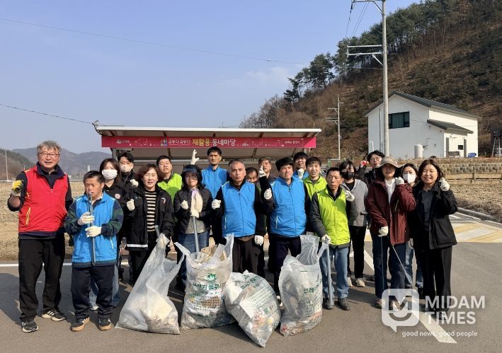 복지시설 주변 환경정비로 「우리동네 새단장」 캠페인 동참 !