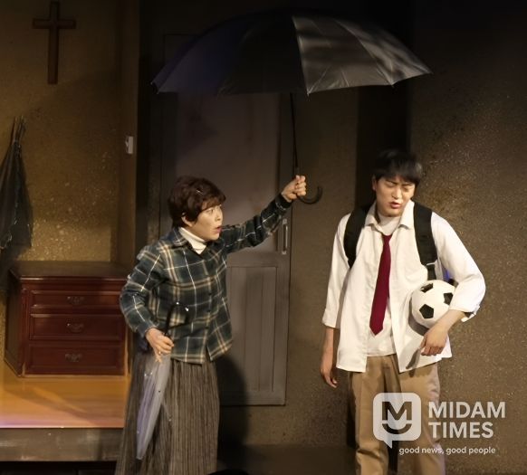 1. 사랑해 엄마 포스터 이미지