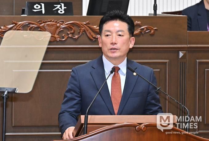 정용학 시의원, “논산은 육군, 진해는 해군...공군은 진주”
