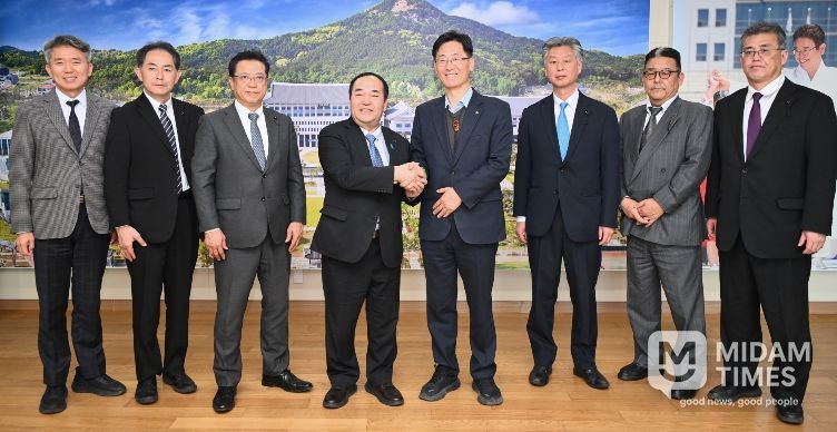 일본 히로시마현 의회 의장단 방문