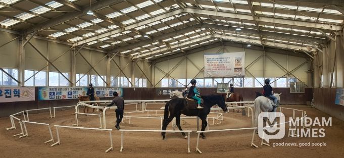 드림스타트, 승마체험 ‘말이랑 나랑’ 프로그램 운