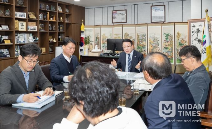 익산로컬푸드협동조합원을 초청해 진솔한 대화를 나눴다.