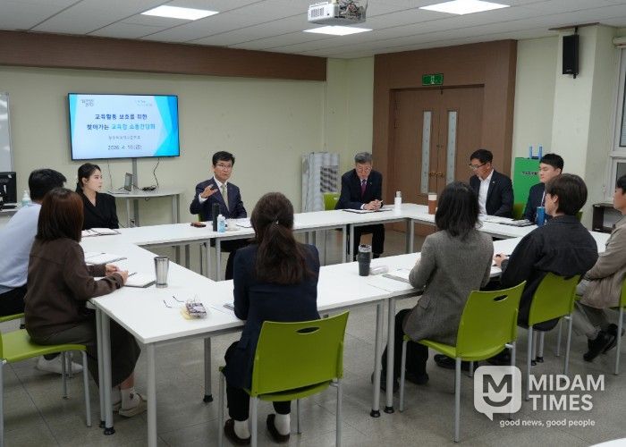 충북교육청, 학교로 찾아가는 '교육감 소통간담회' 운영